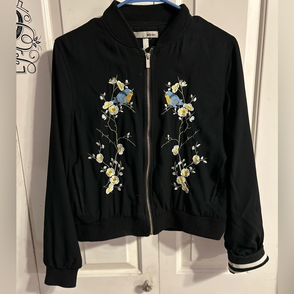 WD NY Embroidered Bomber Style Jacket Birds Branches Size Large - Picture 2 of 7